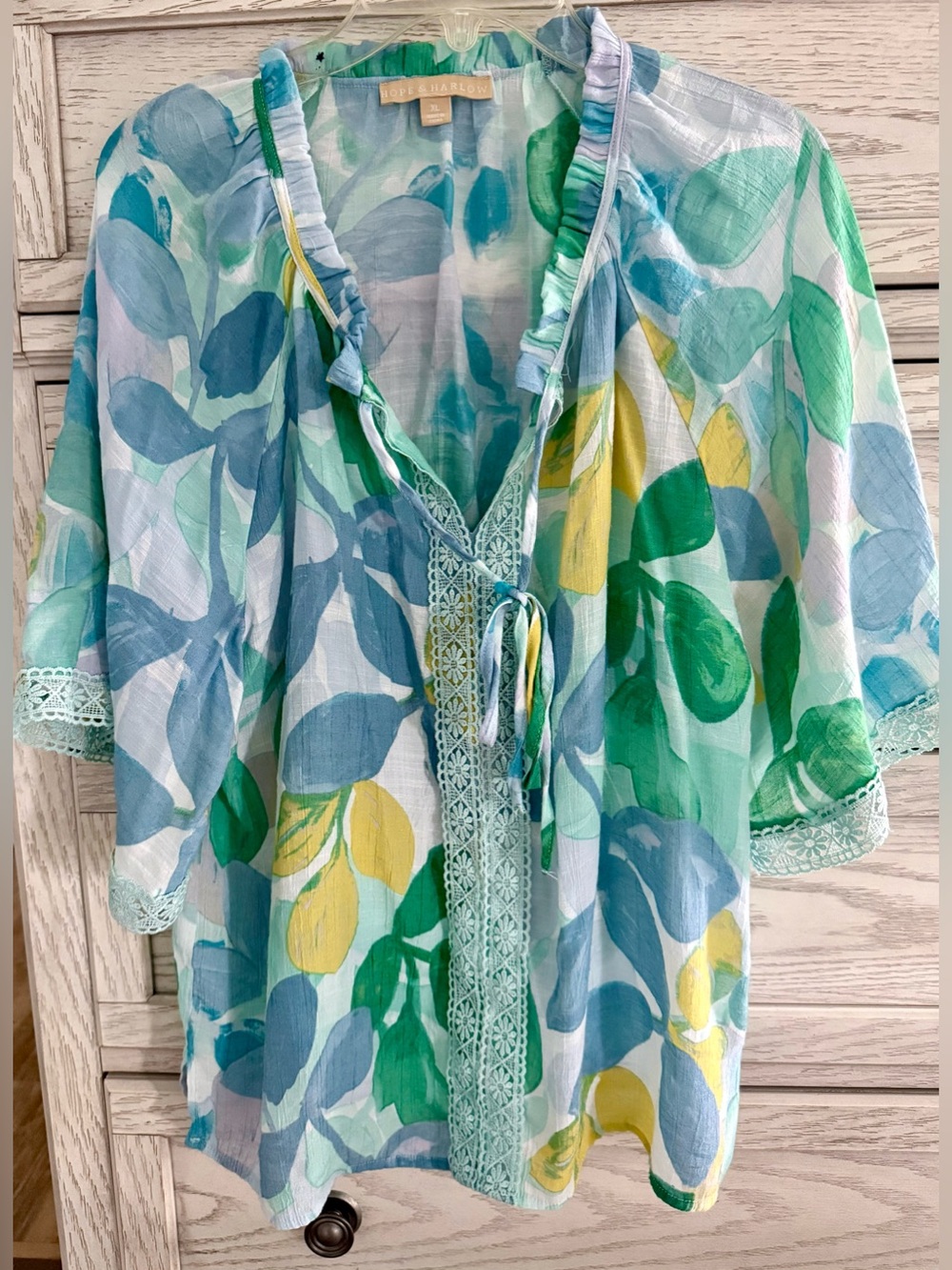 Hope & Harlow Watercolor Floral Leaf Blouse Crochet Lace Trim | Women's XL